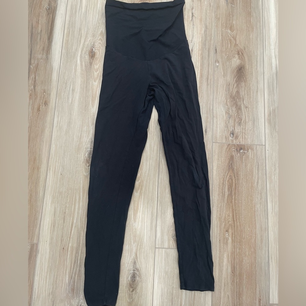 MOTHERHOOD MATERNITY LEGGINGS